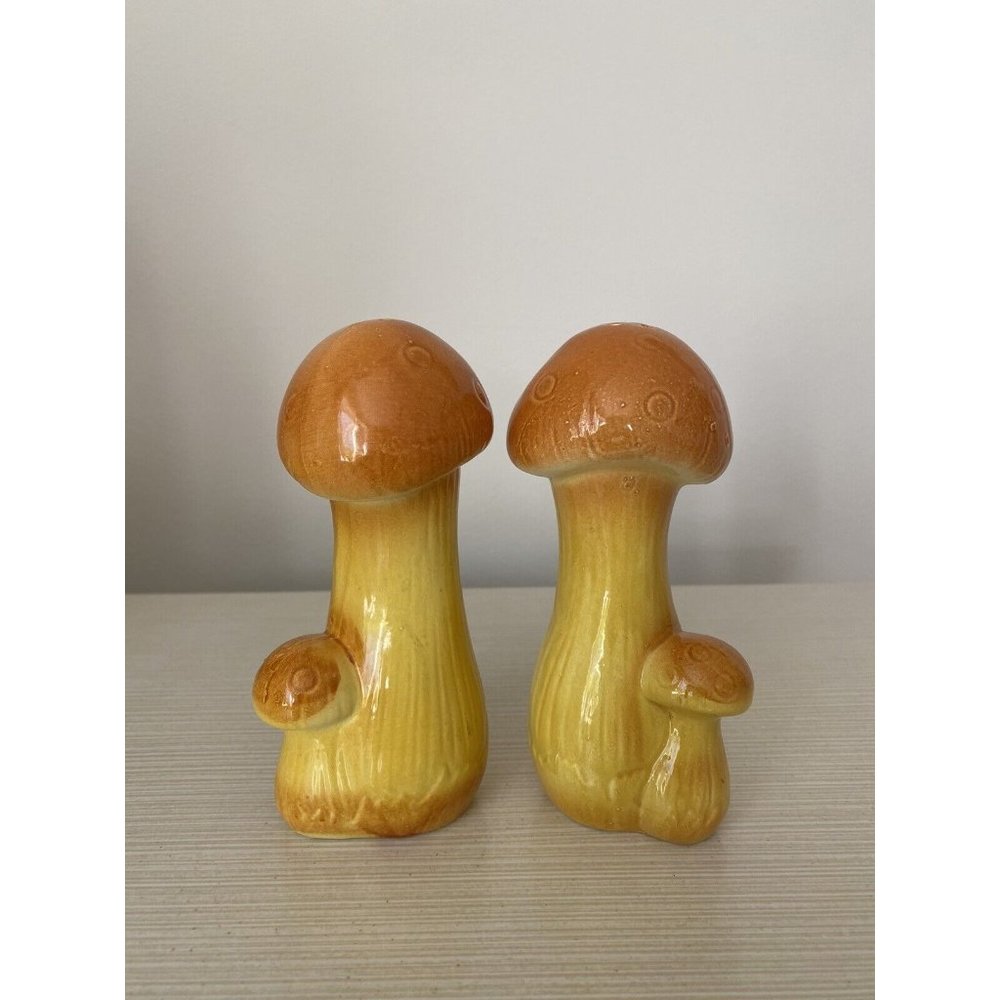 VTG Yellow Mushroom Toadstool Salt & Pepper Shaker‎ 70s Large Ceramic Set Japan